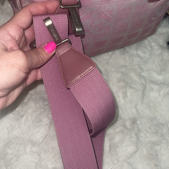 ππ Stunning Pink Chanel Nylon Canvas Crossbody/Tote Bag NOT THE BEAUTY LINE - Picture 13 of 15